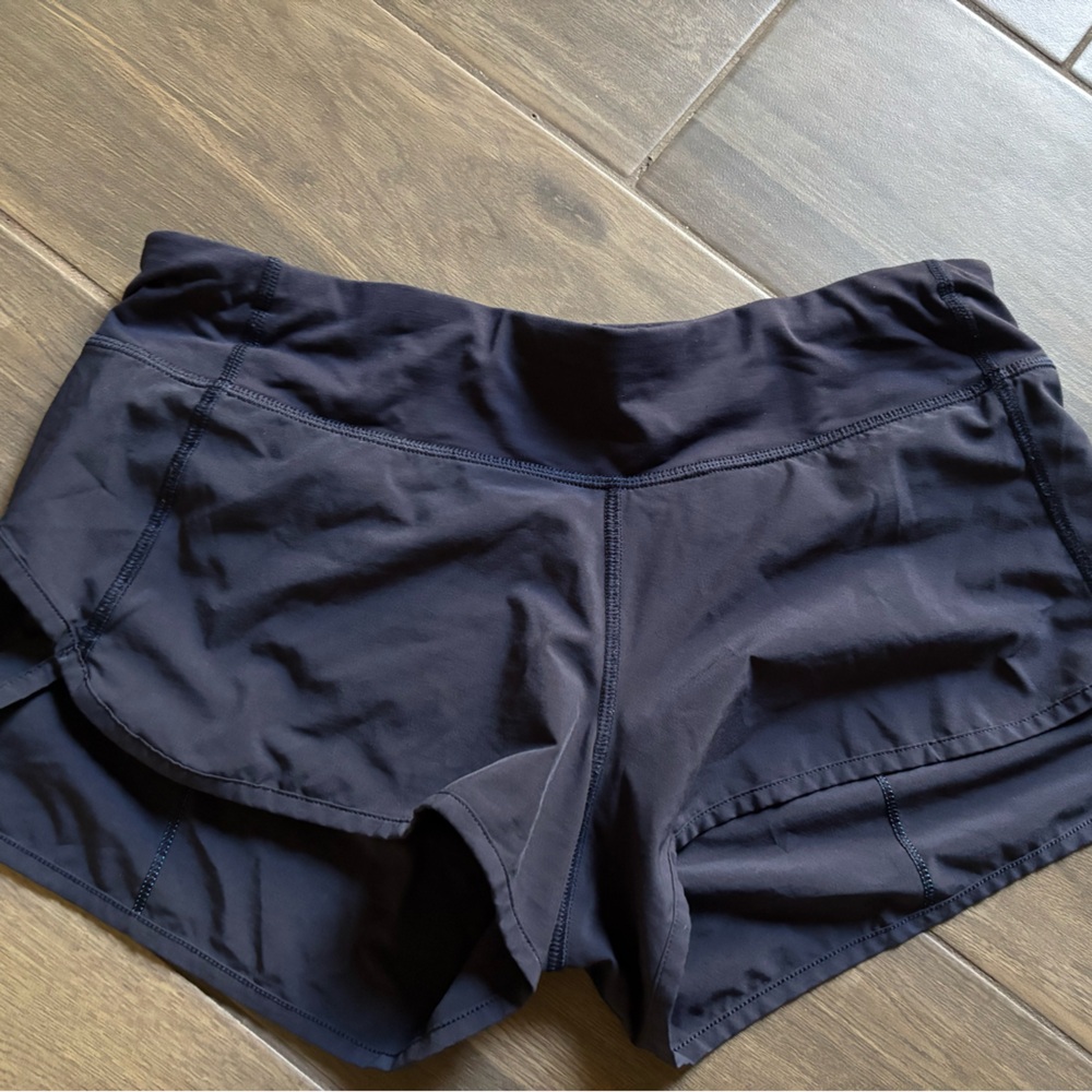 Navy Lululemon Low rise Speed Up Shorts